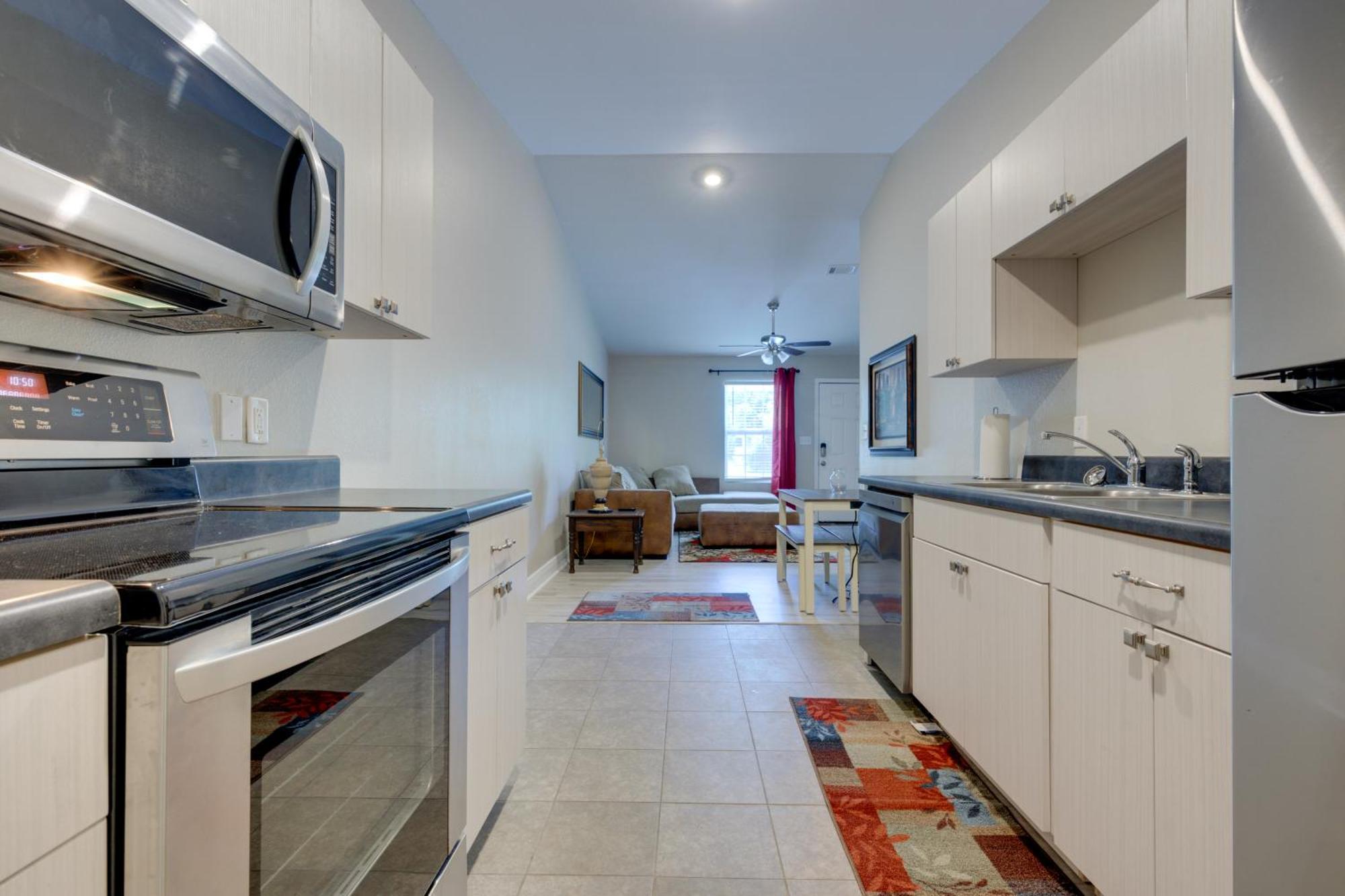 Apartament Dog-Friendly Pensacola Duplex About 7 Mi To Downtown Zewnętrze zdjęcie